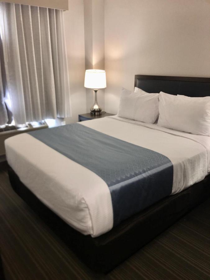 Wingate By Wyndham Jfk Airport, Far Rockaway Ny Hotel New York City Exterior photo